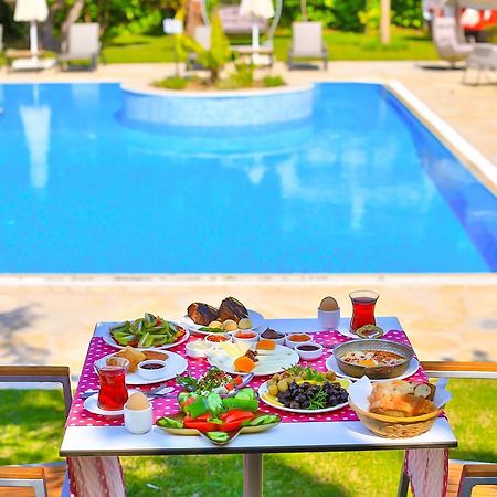 Amare Cesme Hotel Exterior foto